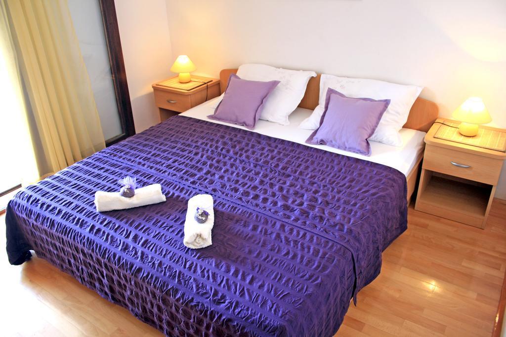 Apartments Villa Zvonimir Slatine Szoba fotó
