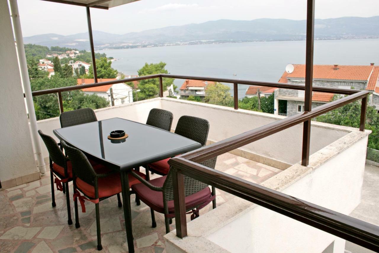 Apartments Villa Zvonimir Slatine Kültér fotó